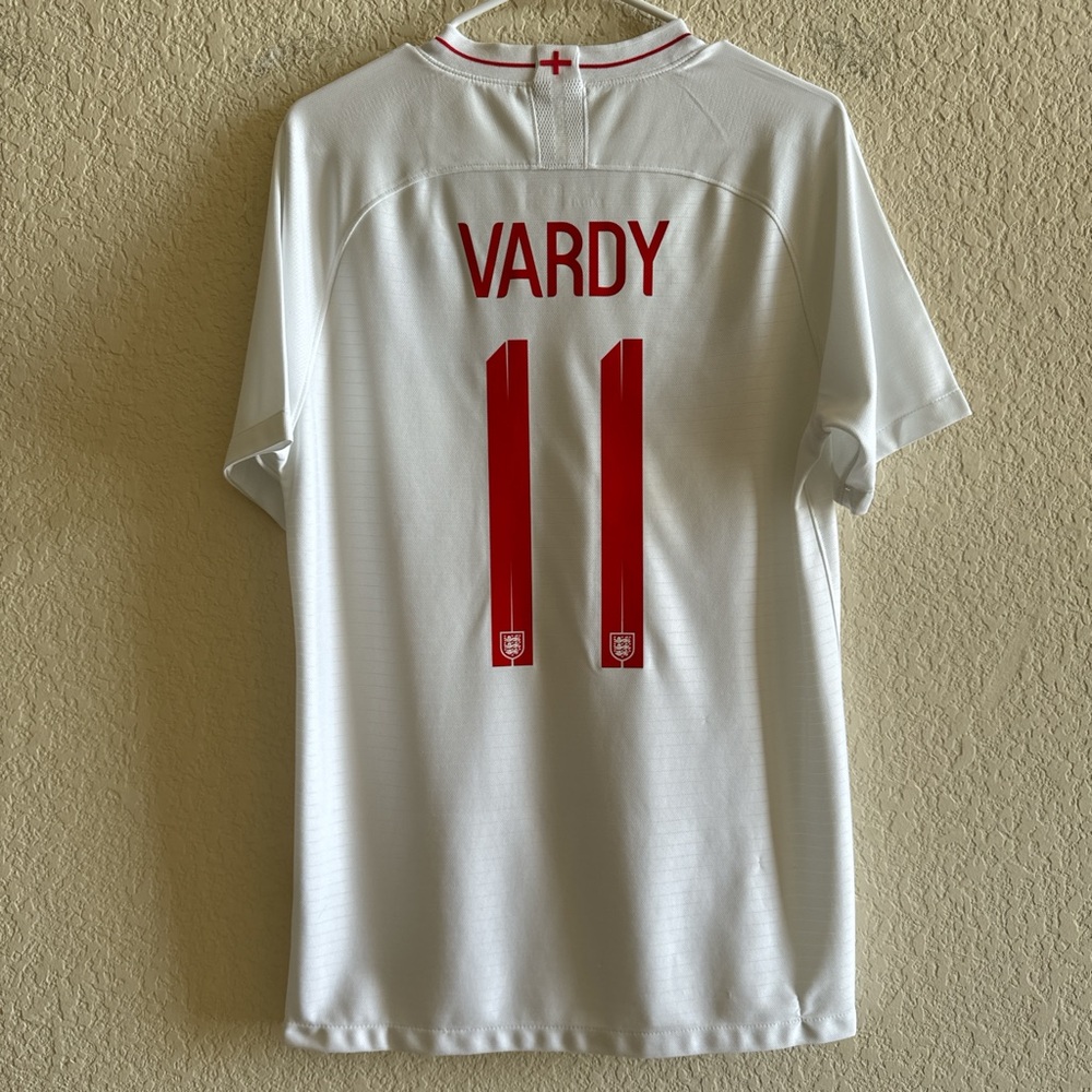 2018-19 England Home #11 Vardy Nike Medium